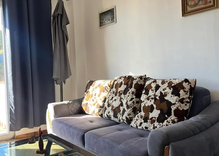Vaney Apartment
