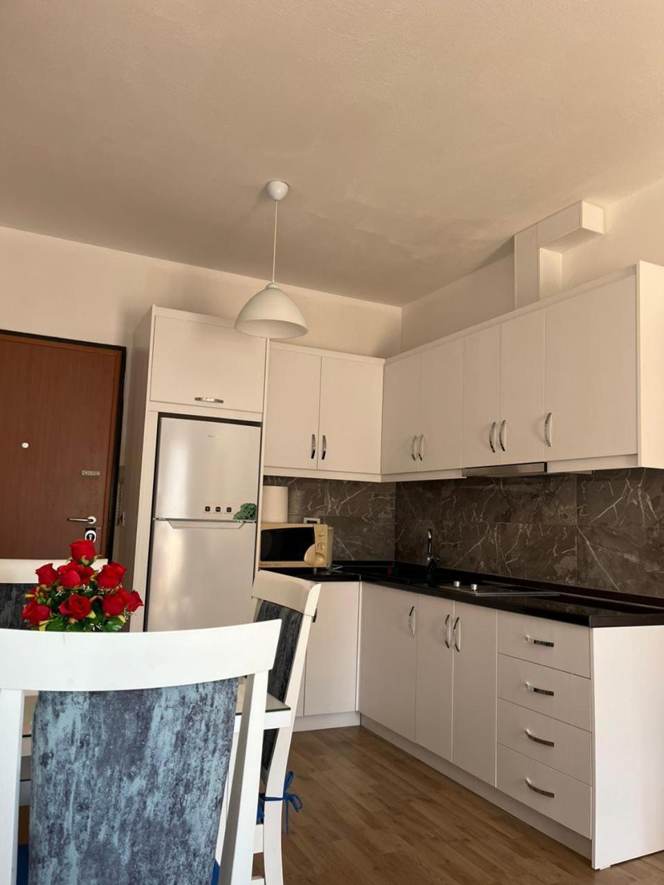 Apartment Vaney *