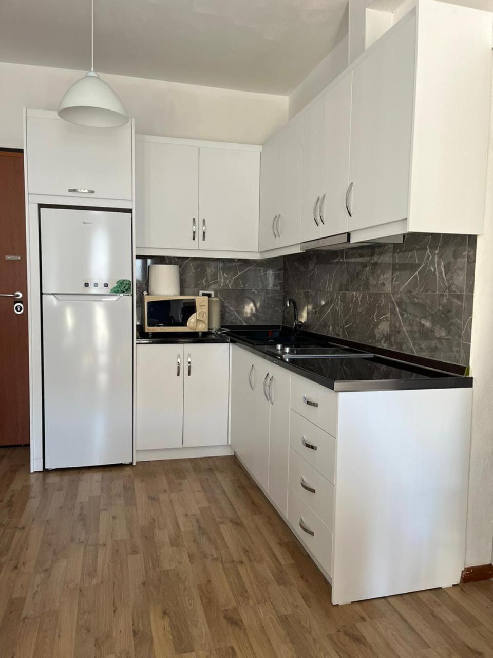 Apartment Vaney
